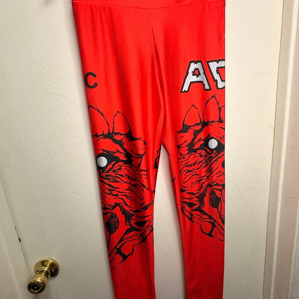 Women's Red Graphic Leggings